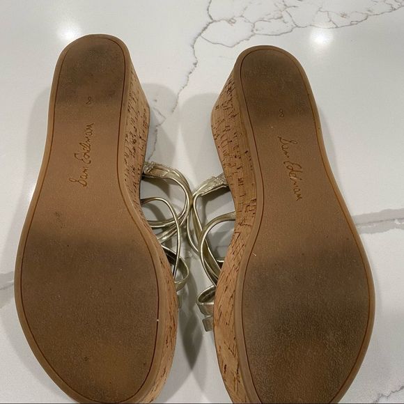 Sam Edelman Gold Wedges - Picture 4 of 5